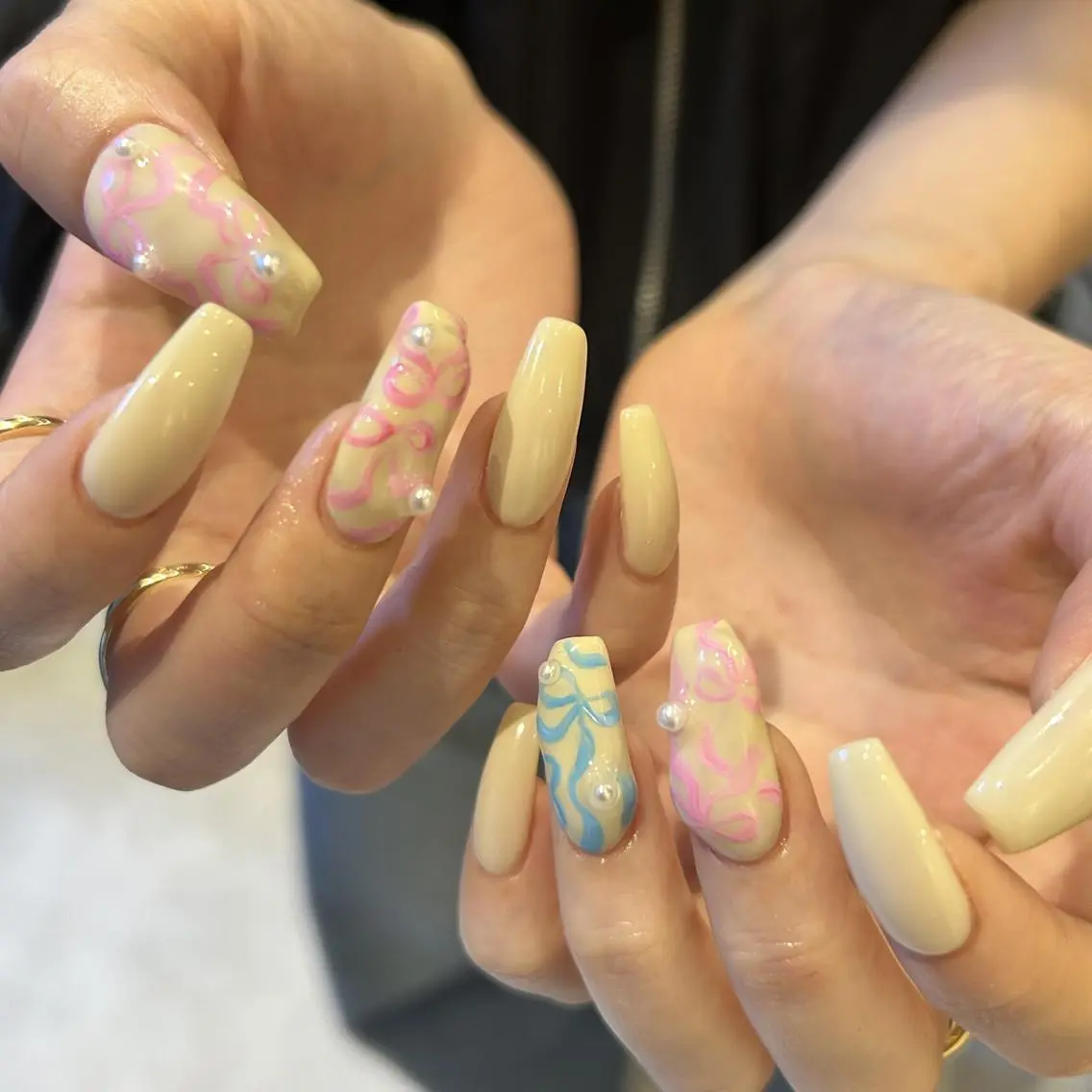 ネイル オーロラネイル ジェルネイル 氷ネイル・うるうるネイル 韓国ネイル ミラーネイル ハンドネイル nails TOKYOのネイルデザイン
