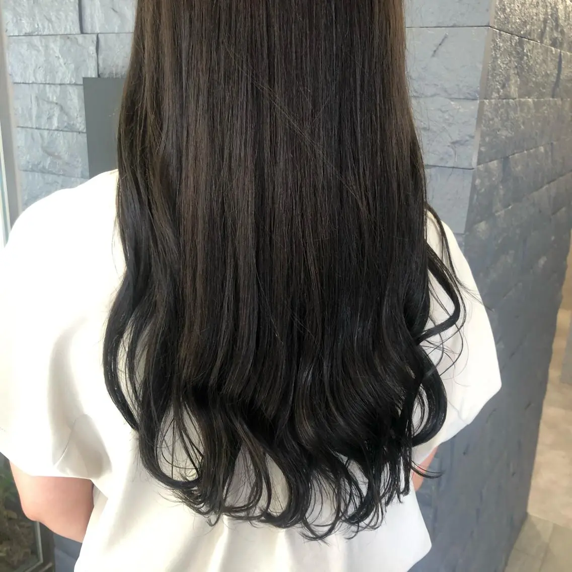 ロング カラー たかはし まいのヘアスタイル
