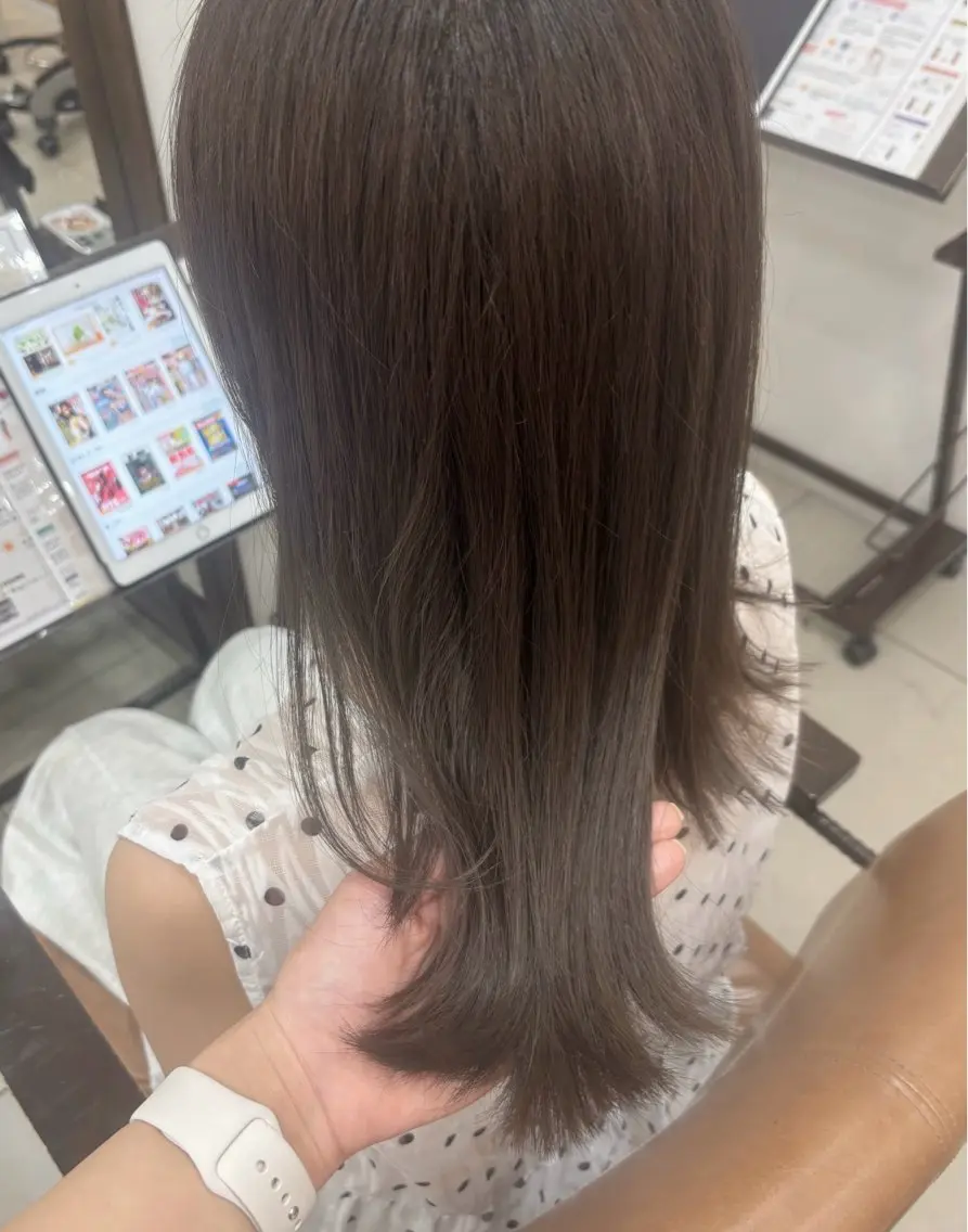 ミディアム カラー 透明感カラー グレージュ ヘアカラー トリートメント 頭皮×髪質改善 透明感カラー💎中村のヘアスタイル