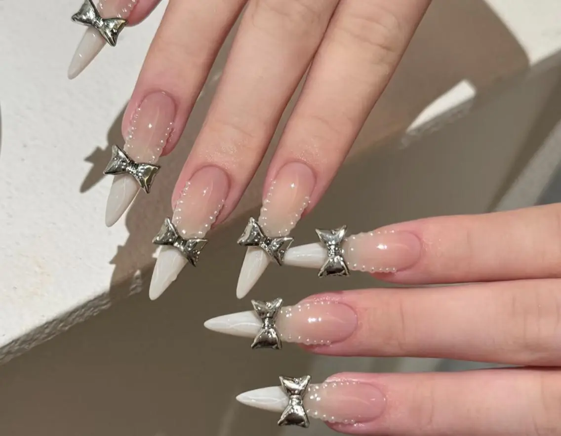 ネイル ハンドネイル エリ🫧 nail池袋東口のネイルデザイン
