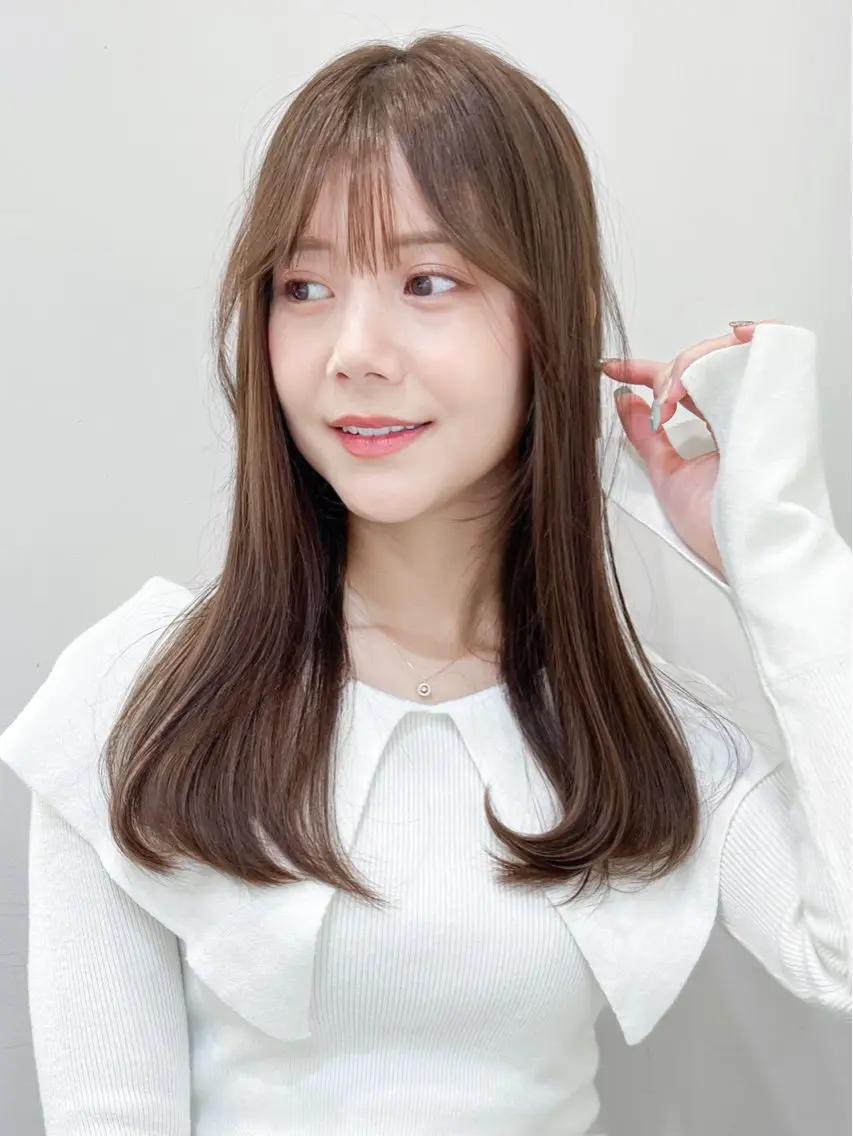 セミロング カラー バレイヤージュ ブリーチ ケアブリーチ ダブルカラー ハイライトカラー ヘアカラー トリートメント 美髪コンシェルジュ✨ kyousukeのヘアスタイル