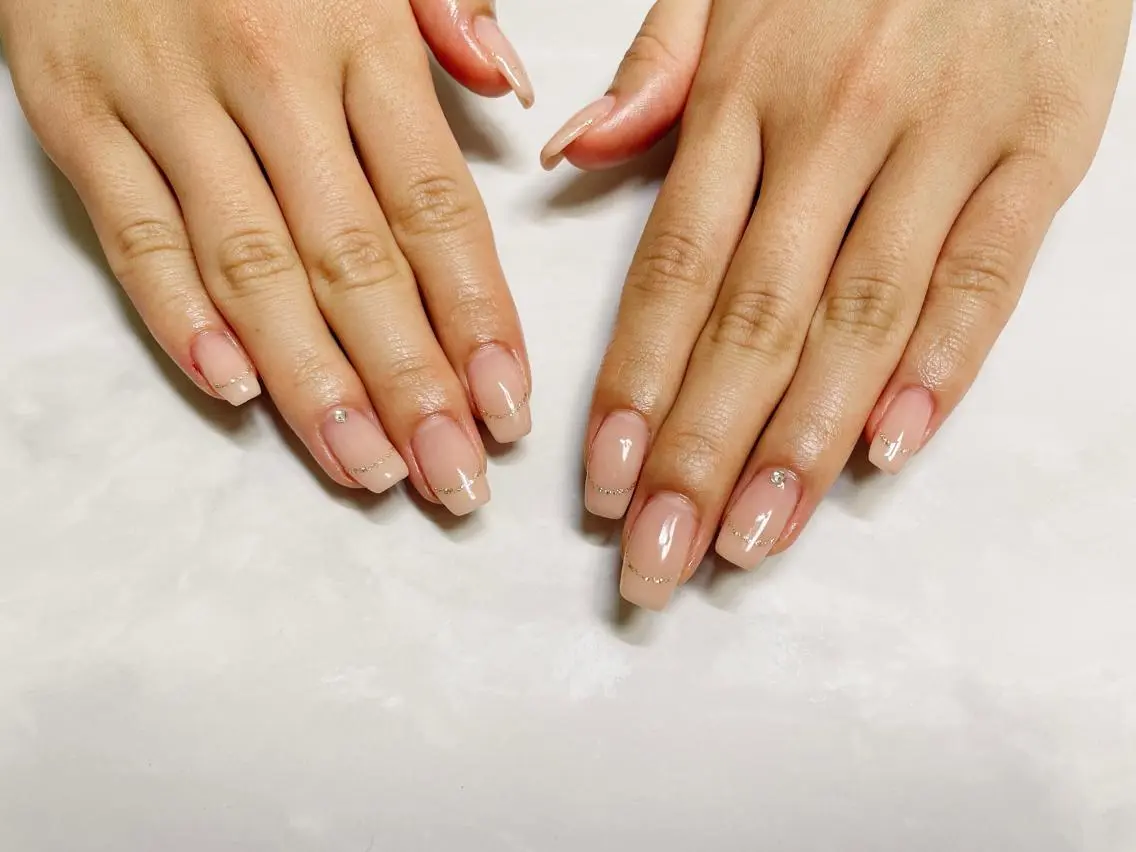 ロング ハンドネイル nail＆eye YUMIのマツエク・マツパデザイン