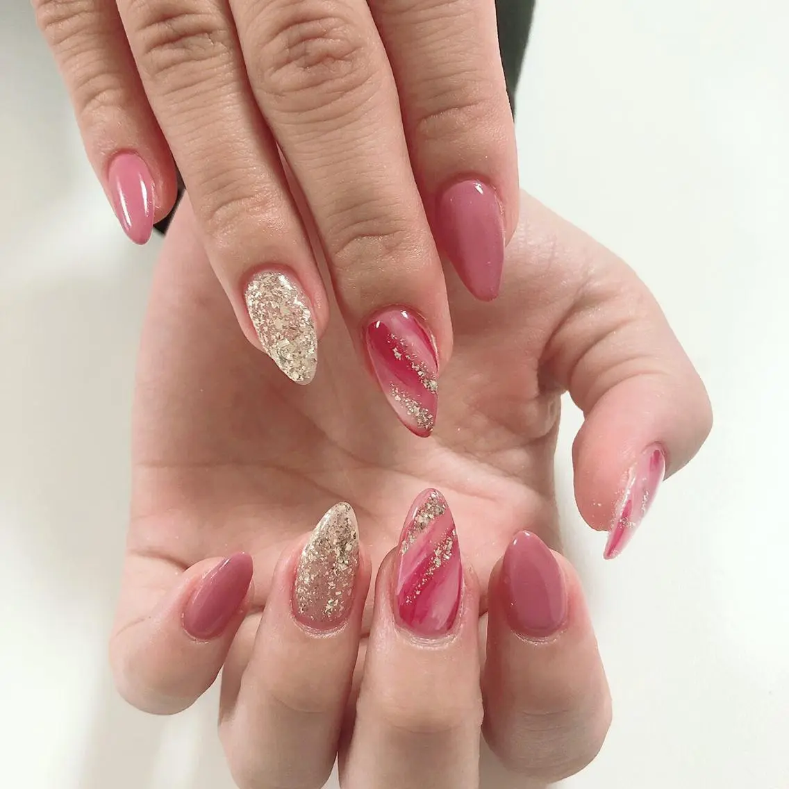 ミディアム ネイル エクステ アートネイル 長さ出し フットネイル グリーン Lily Roseスタッフ一同のマツエク・マツパデザイン