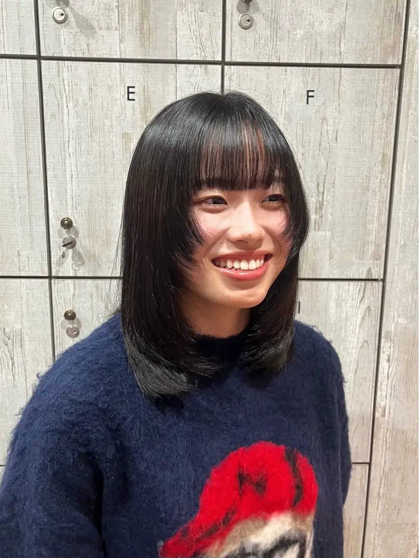 ミディアム カット ♡ナナコ♡ レイヤー /ブリーチ/艶髪のヘアスタイル