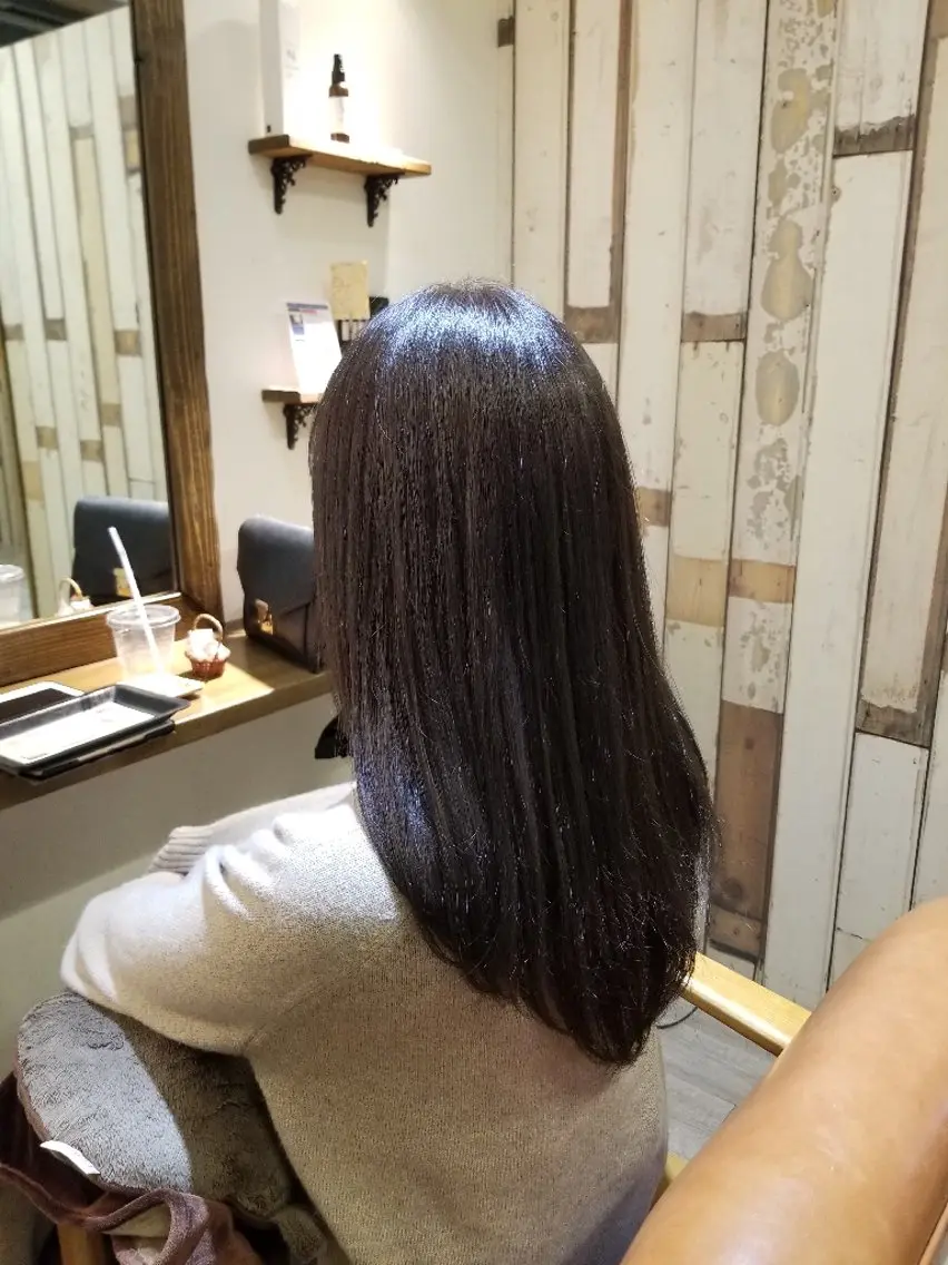 ロング チョコレートブラウン ヘアカラー 松江 幸世のヘアスタイル