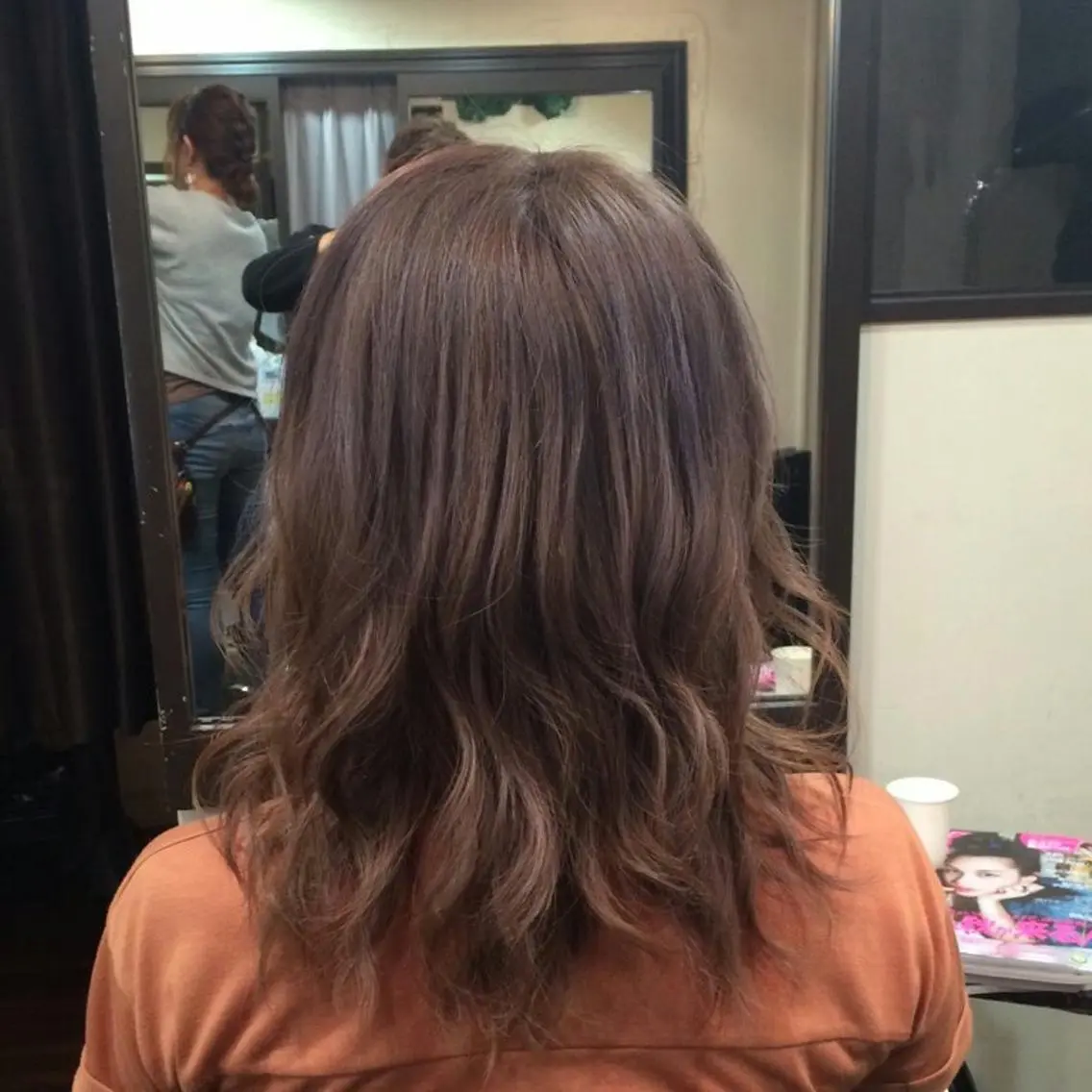 ミディアム セミロング ロング カラー ダブルカラー グレージュ パープルカラー 100%髪質改善特化 TRUNSのヘアスタイル