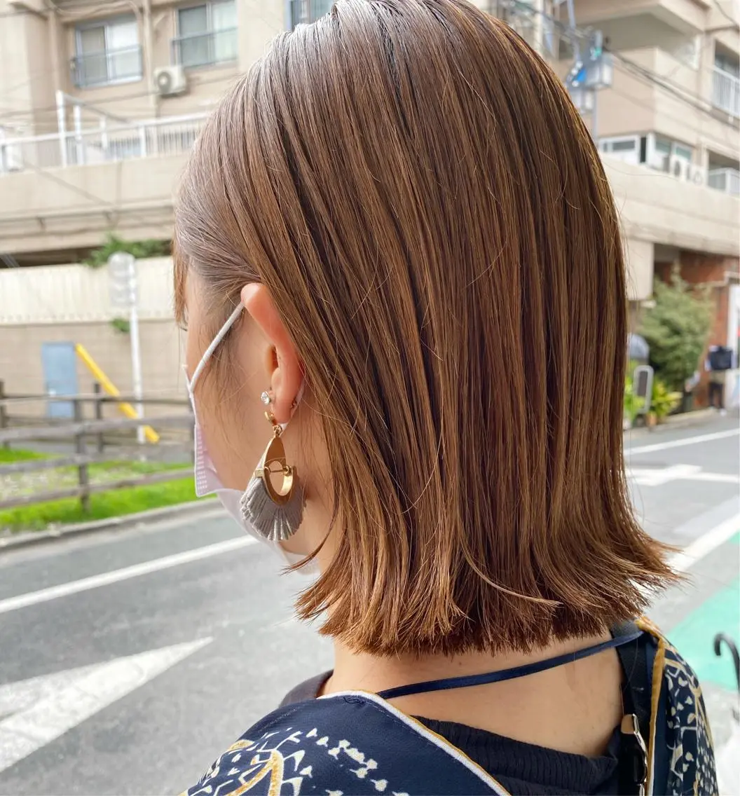 ショート カラー 切りっぱなしボブ ハイトーンカラー ボブ 森貴裕/ニュアンス パーマ/オリーブのヘアスタイル
