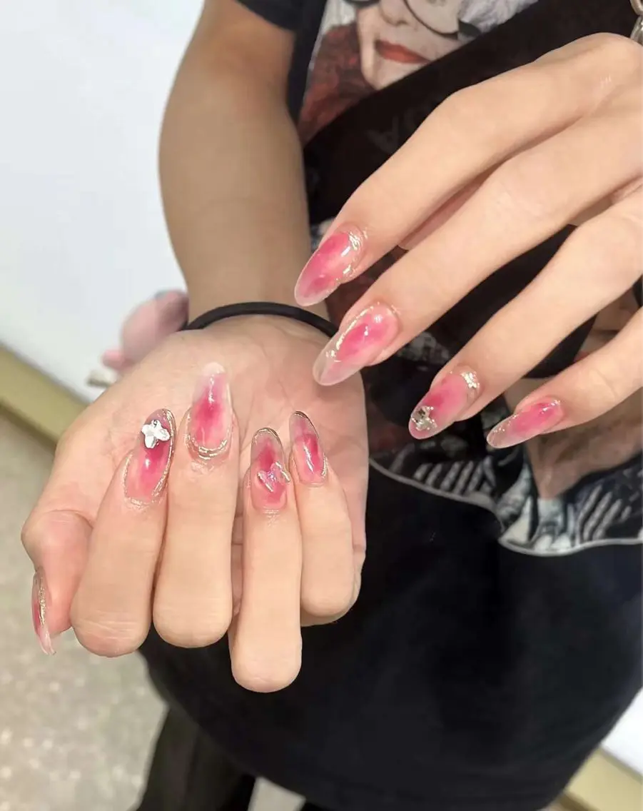ネイル ハンドネイル VIVIAN エイのネイルデザイン