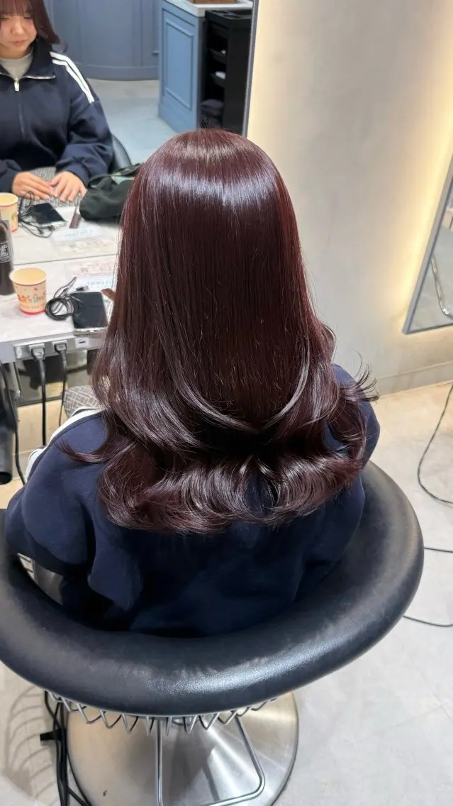 セミロング 🥣marumo koharu🥣のヘアスタイル