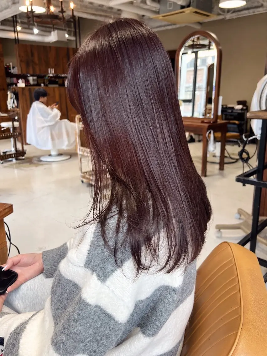 ロング カラー レッドカラー カット ヘアカラー レイヤー / ボブ/ 透明感カラーsakiのヘアスタイル