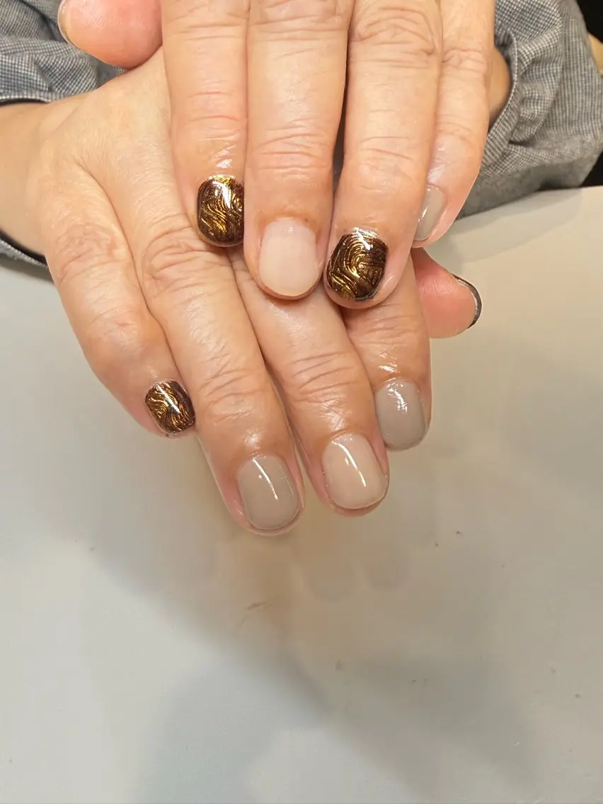 ネイル ゴールド t chikaのネイルデザイン