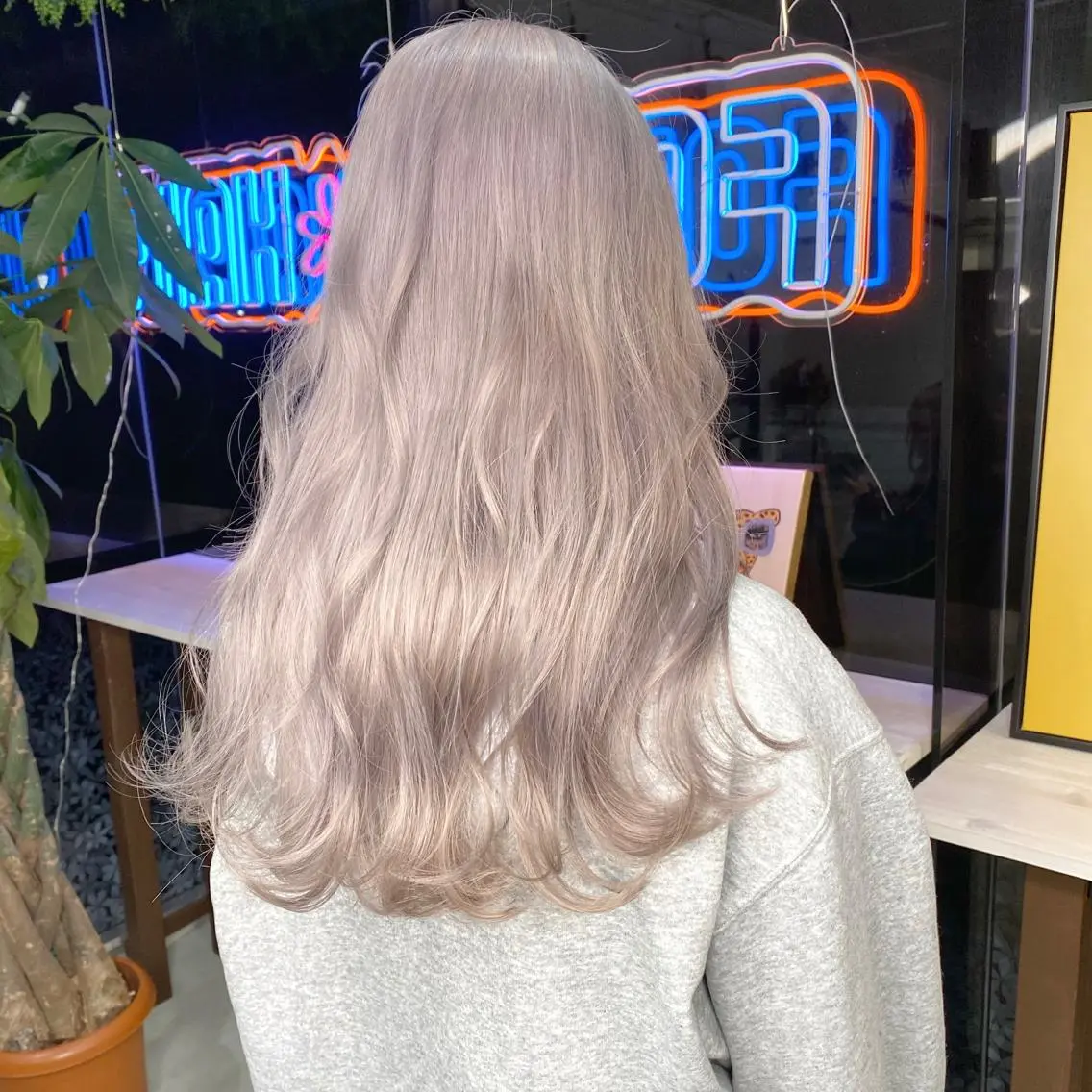🌻【ハイトーンカラーコース】🌻ダブルケアブリーチ＋フルカラーの写真