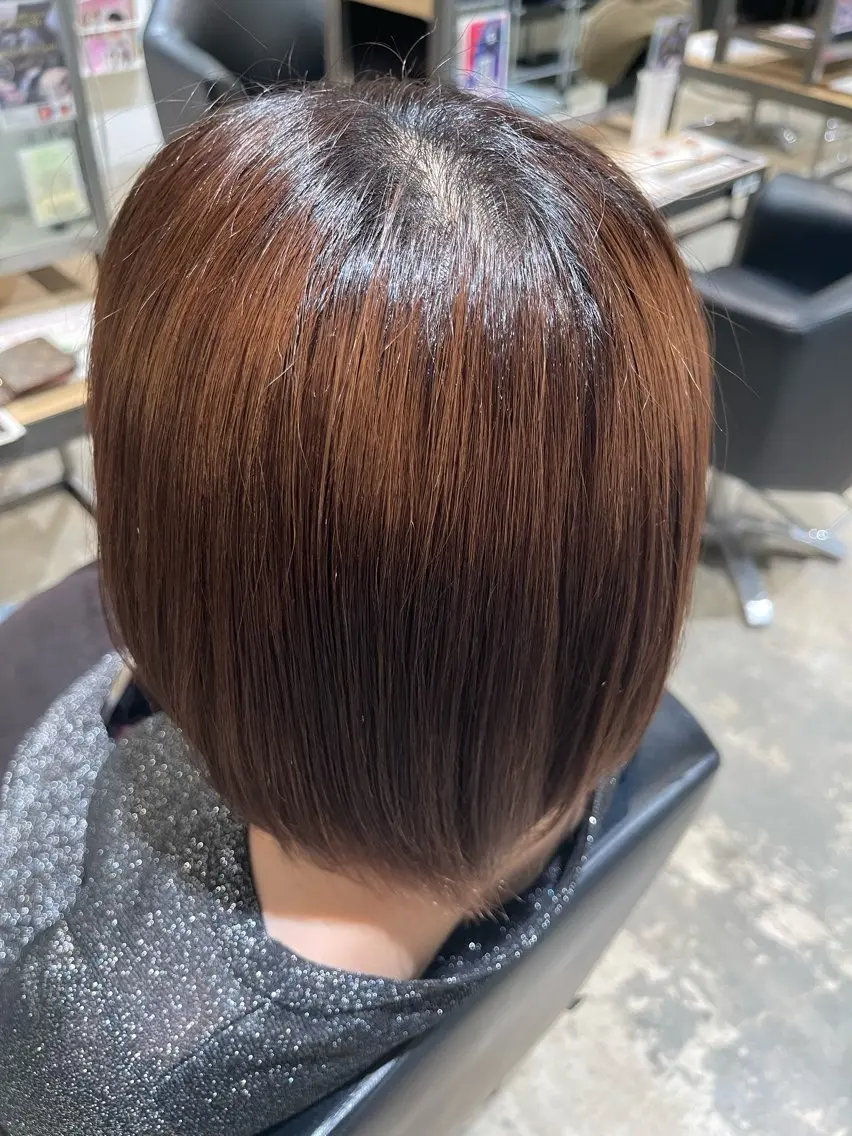 ミディアム 縮毛矯正 牧 憂季のヘアスタイル