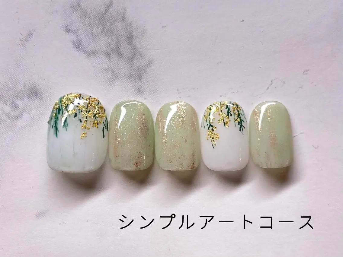 ミディアム ハンドネイル ネイルサロン Bliss（ブリス）のネイルデザイン