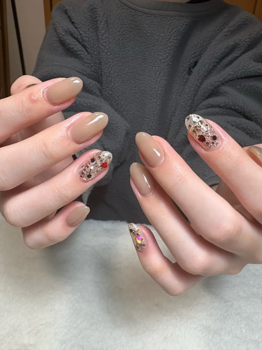ネイル ホログラムネイル Atún nail (ｱﾄｩﾝﾈｲﾙ)のネイルデザイン