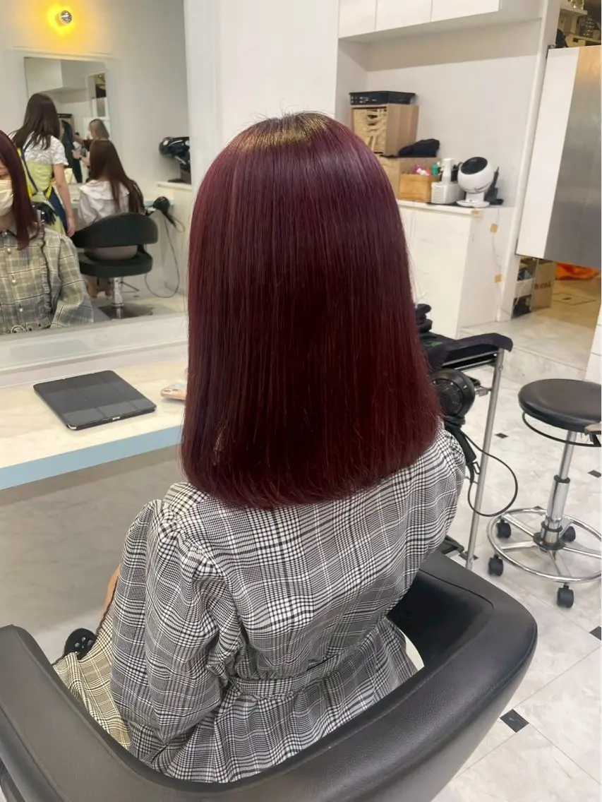 ミディアム カラー カット ヘアカラー トリートメント トレンド暖色ヘア🍒 miu🍒のヘアスタイル