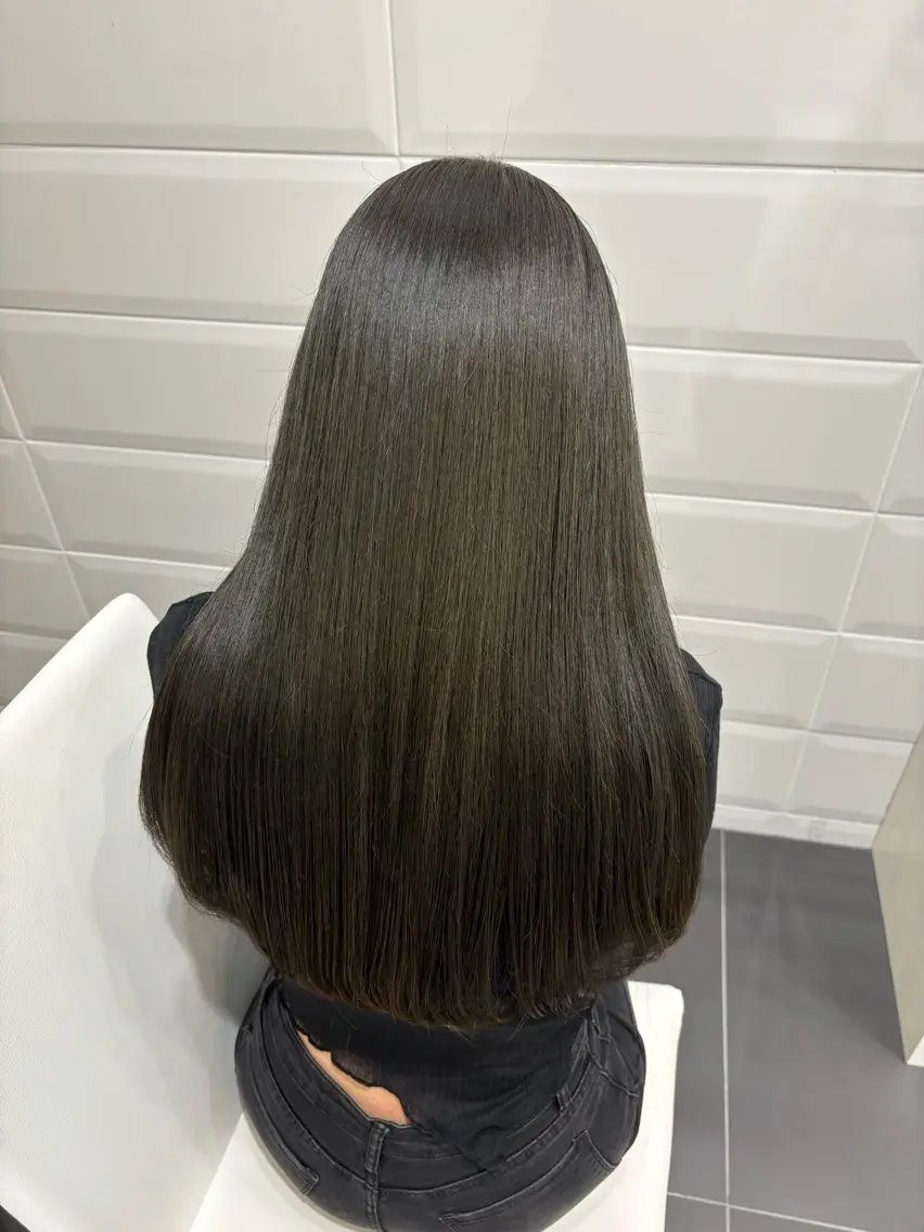 ロング 💞韓国カラー💞 あやかのヘアスタイル