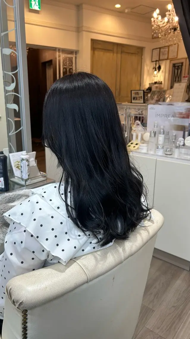 セミロング カラー ヘアセット 脇坂 花菜子の眉毛・アイブロウイメージ