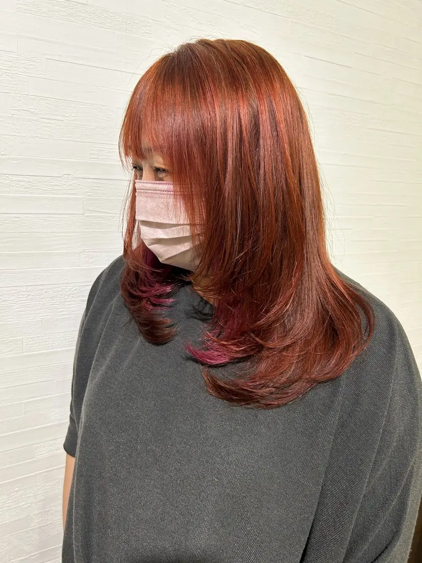 セミロング レイヤーカット ❤️🔥 RENA❤️🔥のヘアスタイル
