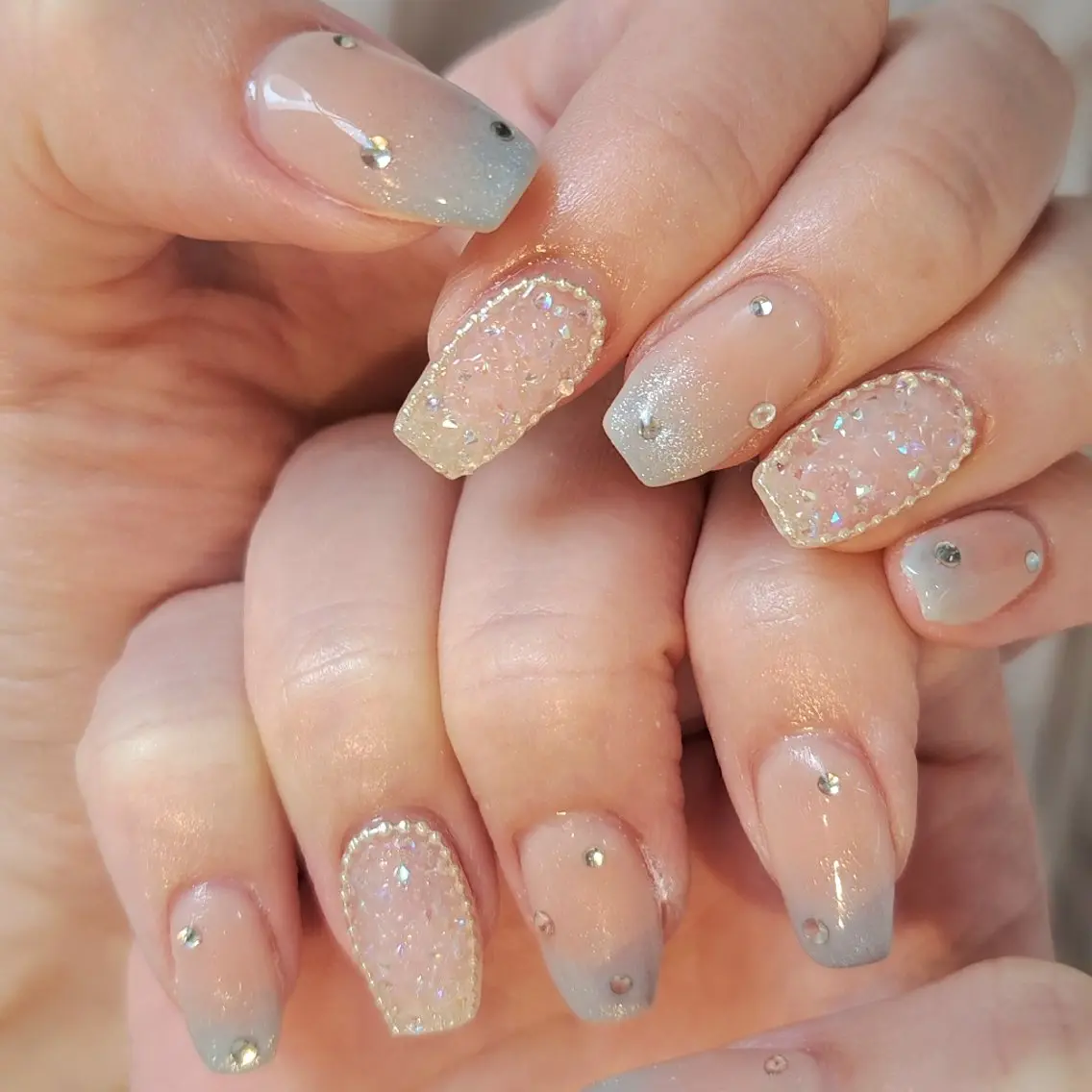 ネイル アートネイル チークネイル ジェルネイル キラキラネイル マグネットネイル ハンドネイル Nail mood デザイン持ち込みokのネイルデザイン