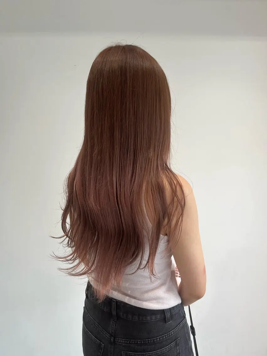 ロング カラー ブラウンカラー ピンクカラー ピンクブラウン 💫色落ちまで可愛い ブリーチ💫ユウゴのヘアスタイル