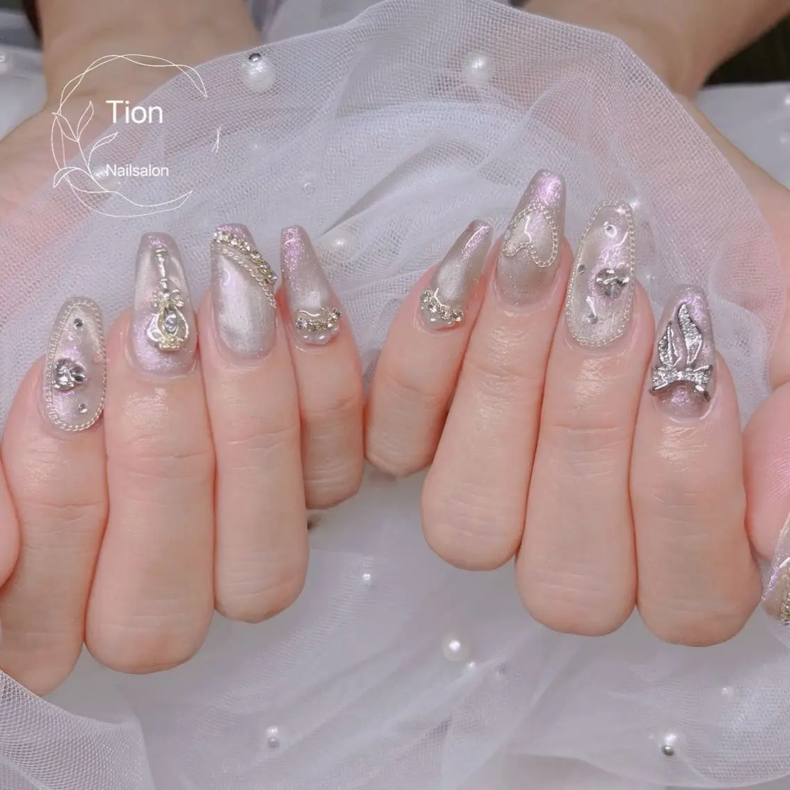 ネイル チークネイル 長さ出し フットネイル フレンチネイル ジェルネイル Nailsalon Tion　川崎店のネイルデザイン
