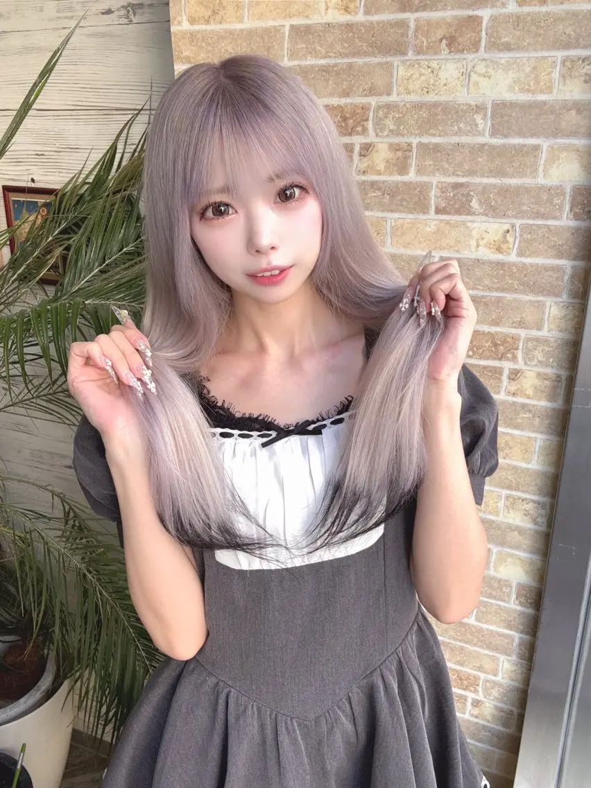 ロング カラー シールエクステ 黒髪 グレージュ エクステ 北沢 隆のヘアスタイル
