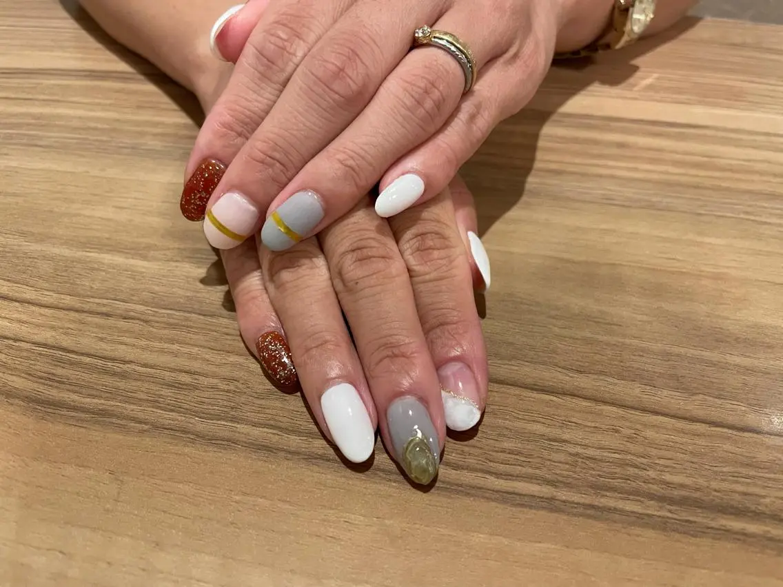 ネイル ニュアンスネイル ハンドネイル フットネイル Aila.nail _F_AYUMIのネイルデザイン