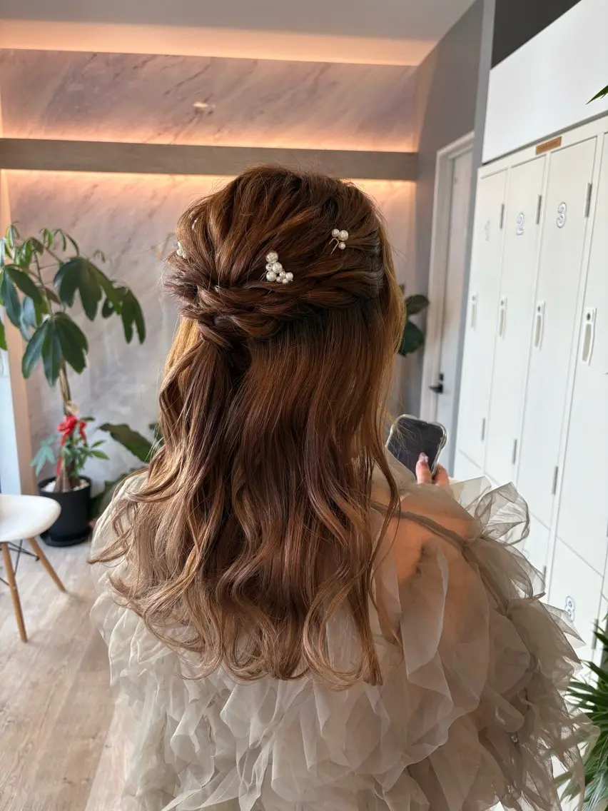 ヘアアレンジ 暖色カラー/ ヘアセット🌛櫻井舞のヘアスタイル
