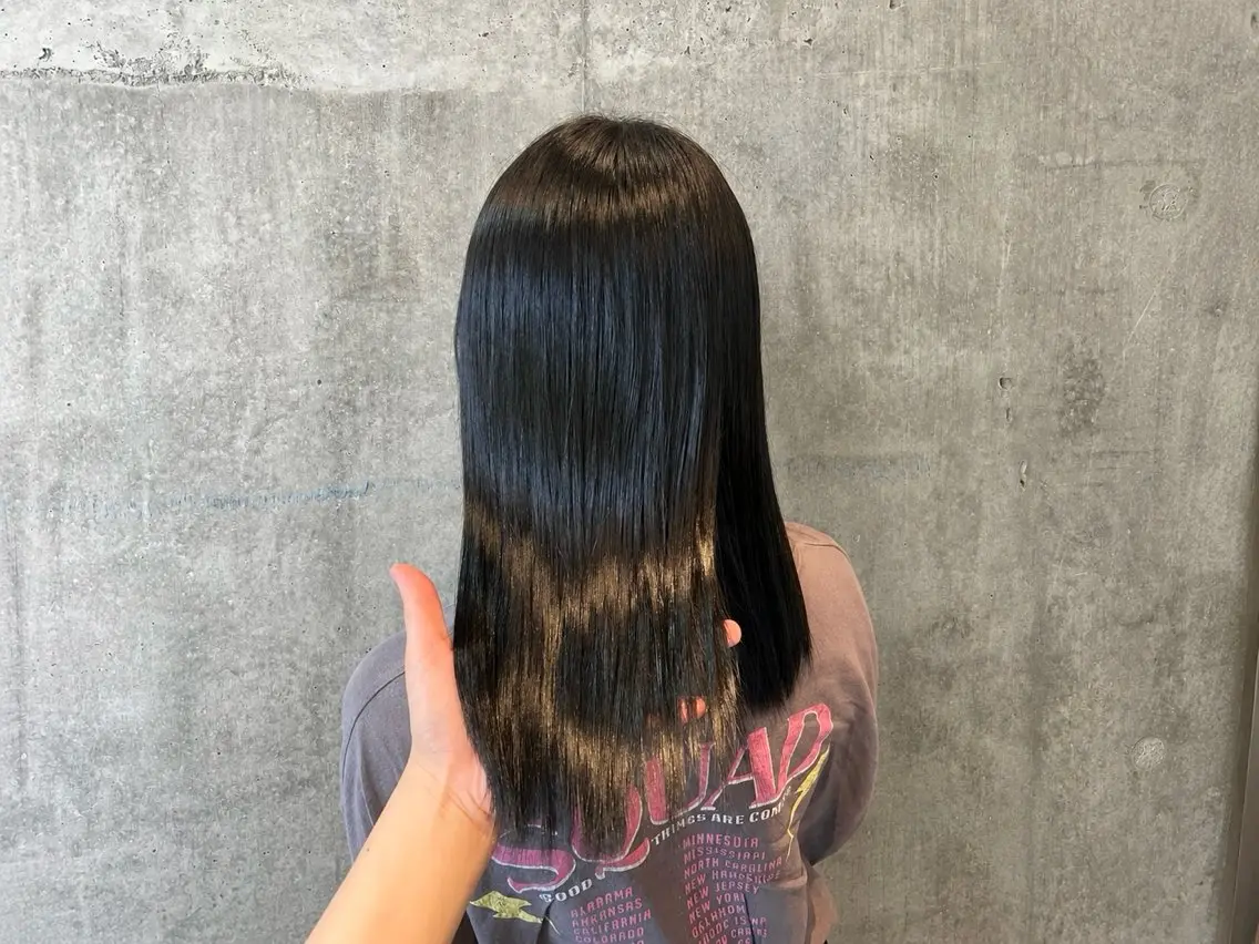 セミロング カラー 蓮見友里 PiSTA/portのヘアスタイル