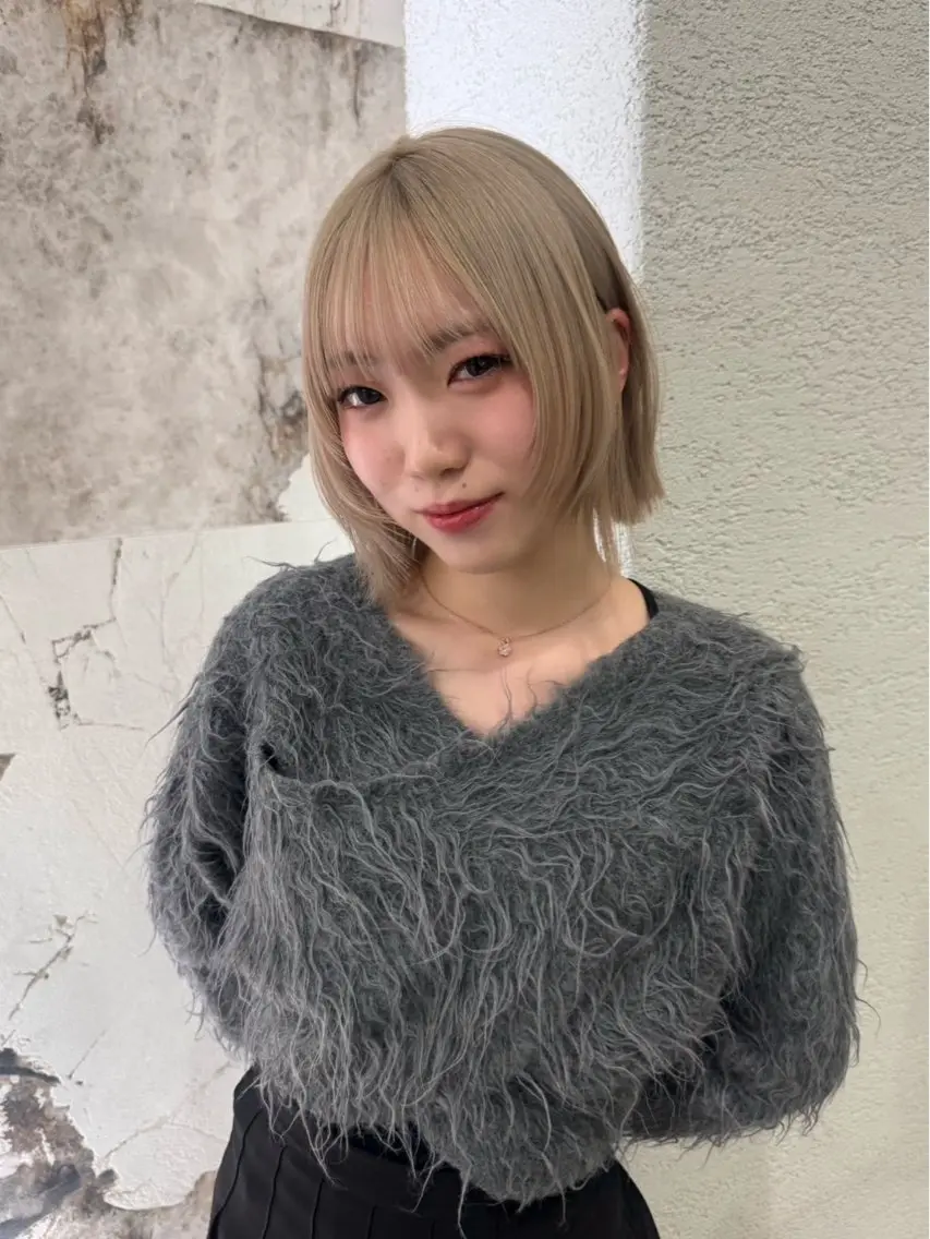 【🎀ミニモ学割🎀】透明感艶カラー➕前髪カット✂️➕ダメージケアトリートメント➕韓国巻き🇰🇷の写真