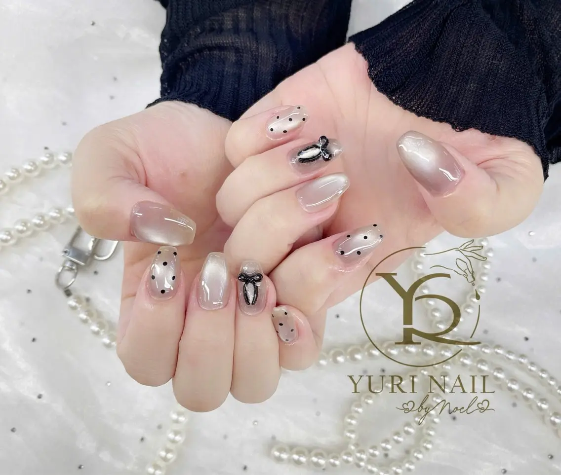 ネイル チークネイル フットネイル フレンチネイル グラデーション キラキラネイル ハンドネイル フットネイル ハンドケア YURI Nail Funabashiのネイルデザイン