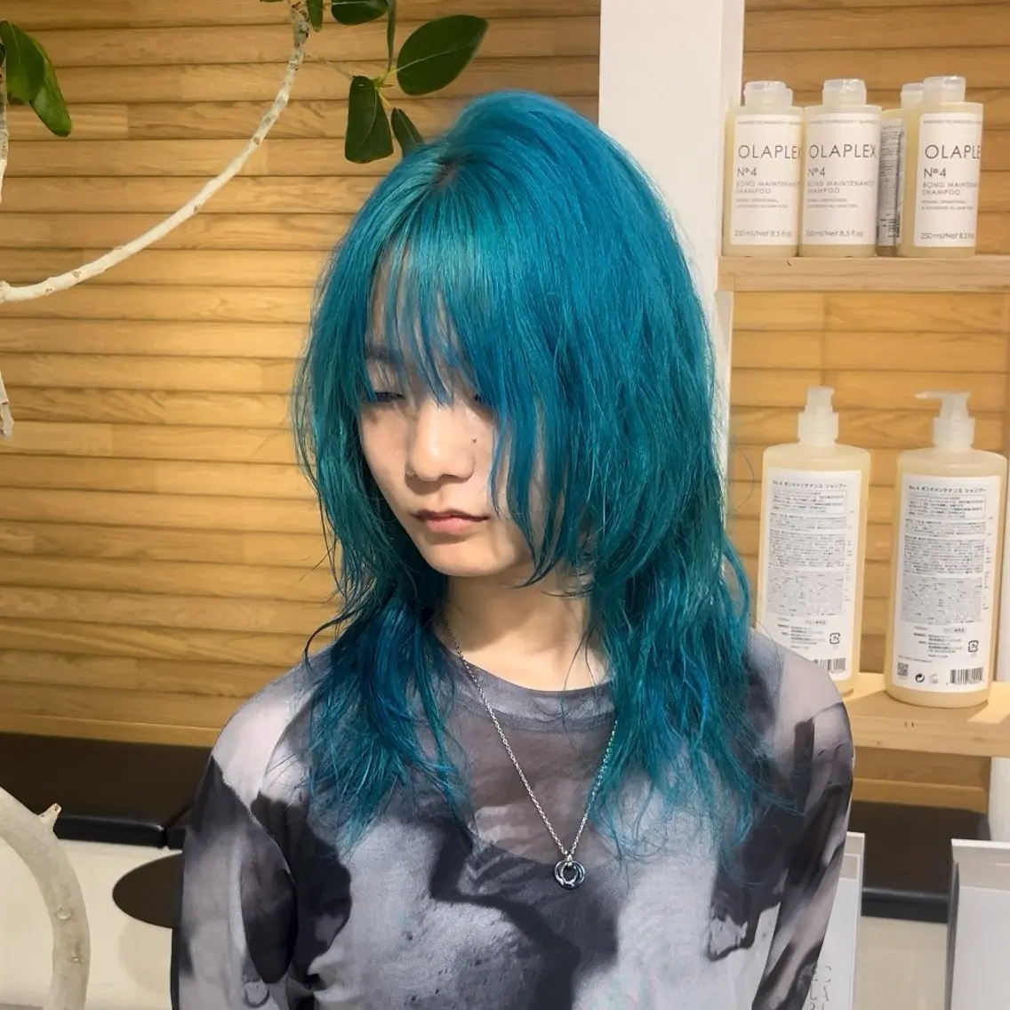 ミディアム FLEEK さつきのヘアスタイル