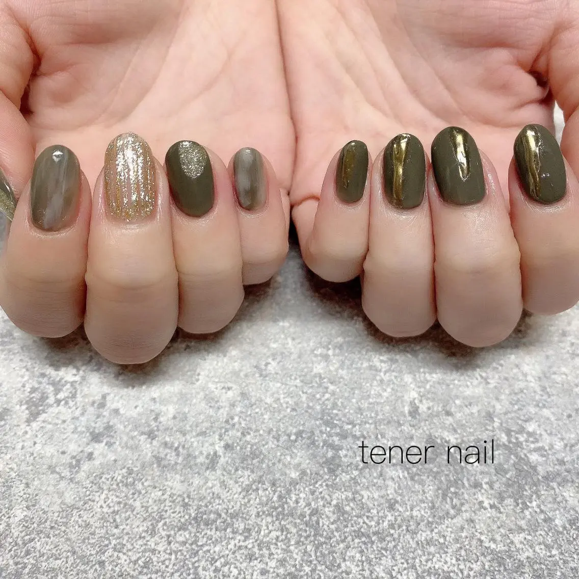 ネイル ゴールド ニュアンスネイル テネルネイル tener nailのネイルデザイン