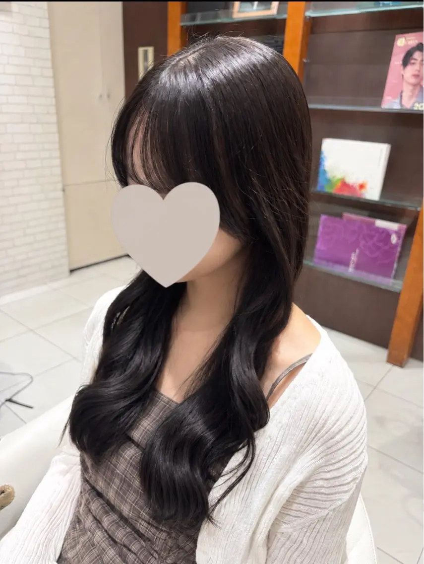 カラー 黒髪 那愛 EARTH静岡駅前店のヘアスタイル