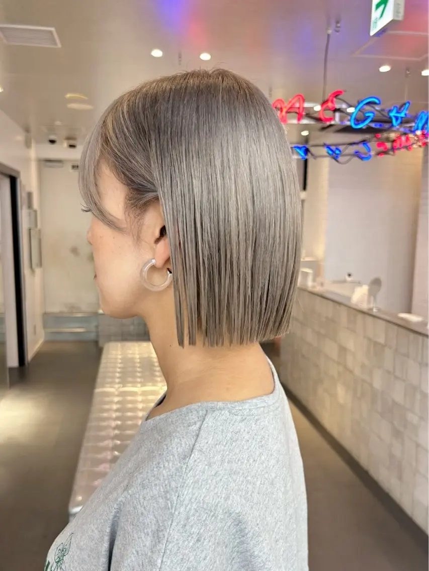 🧚🏻[水木限定]🧚🏻【カット＋ダブルカラー】 ブリーチリタッチ＋全体カラー＋トリートメントの写真