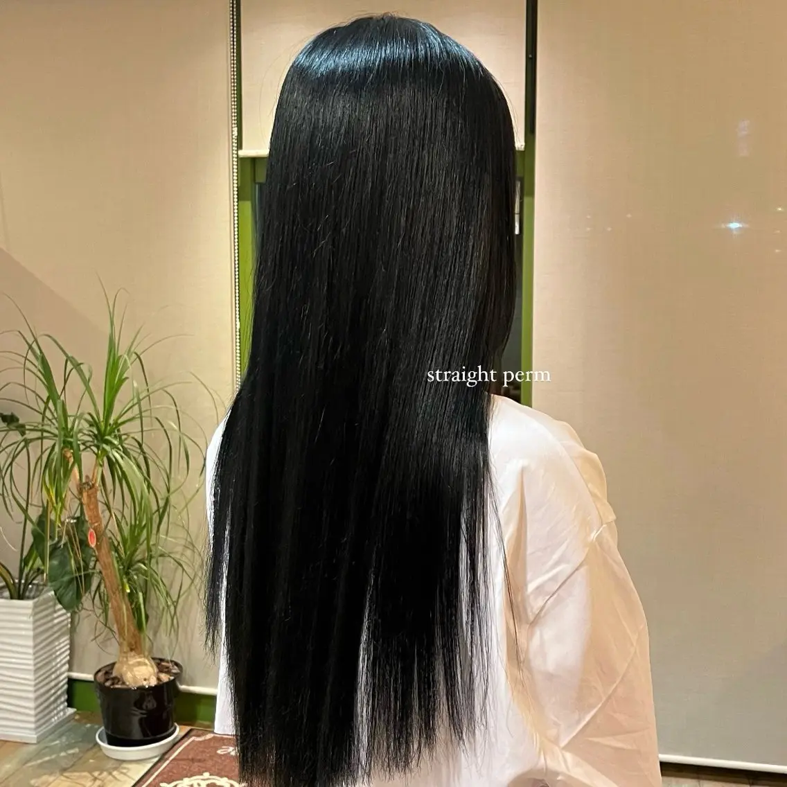 ロング パーマ レイヤー/透明感艶 カラー丸山ななほのヘアスタイル