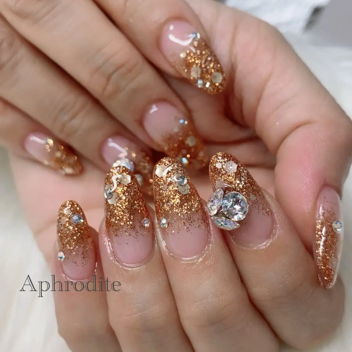 ネイル Aphrodite パラジェル認定サロンのネイルデザイン