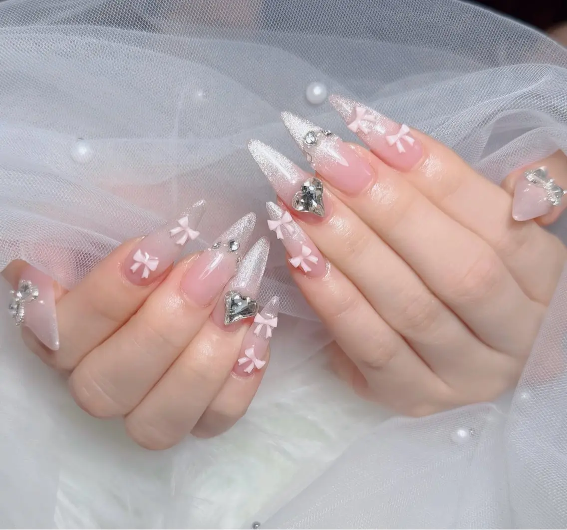ネイル アートネイル フレンチネイル ジェルネイル 韓国ネイル マグネットネイル ハンドネイル Lenie Nail Okuboのネイルデザイン