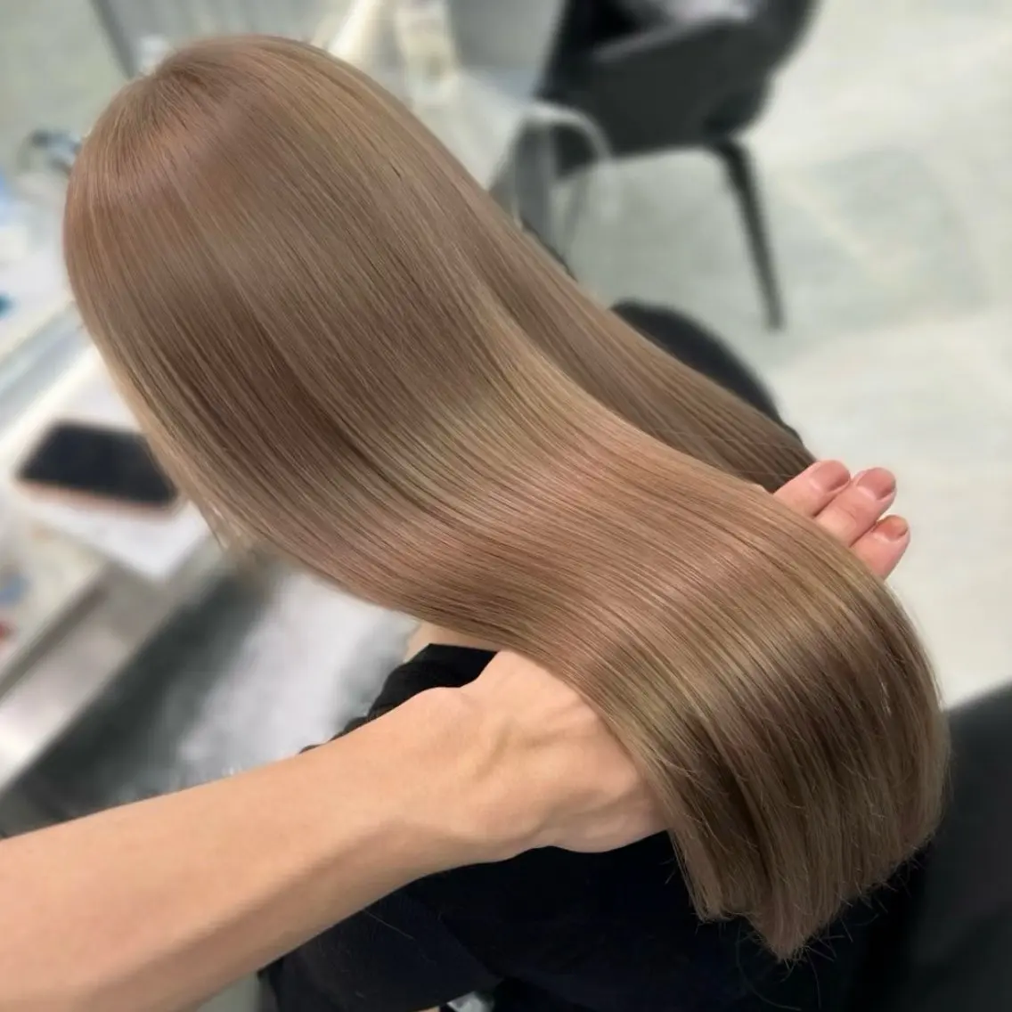 ロング カラー ヘアカラー 中顔面短縮/小顔 ハイレイヤー/名古屋のヘアスタイル