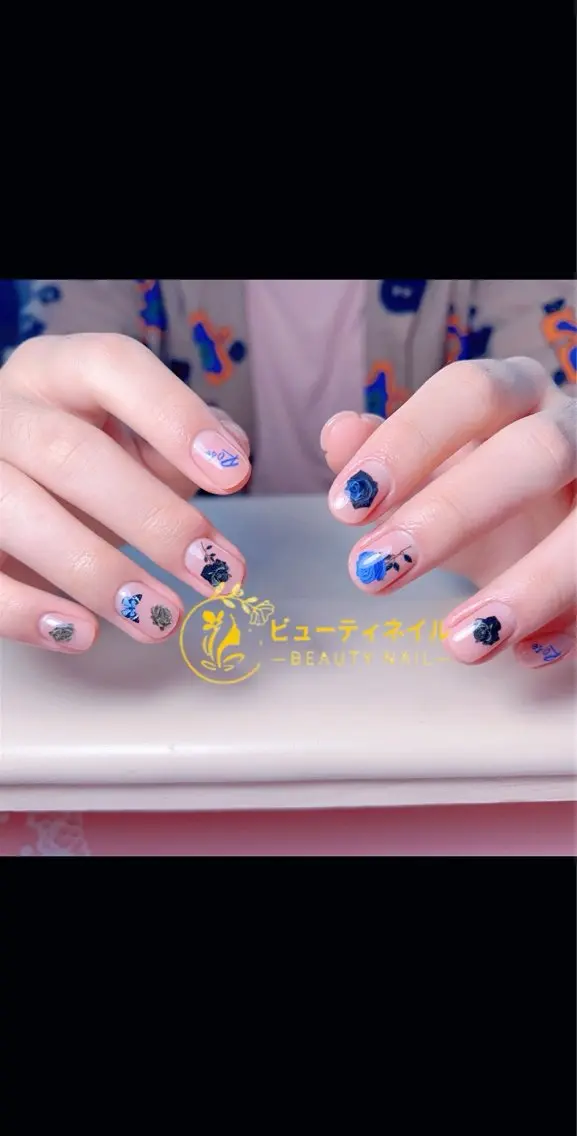 ネイル 長さ出し ジェルネイル Moonstone Salonのネイルデザイン