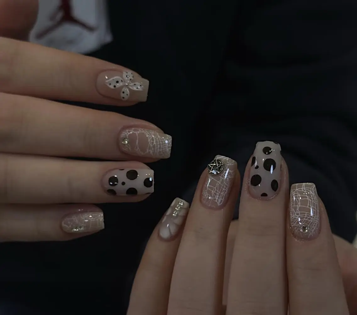 ネイル ハンドネイル 💫 Tsuki_Nailのネイルデザイン