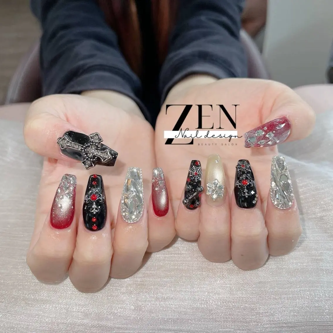 ネイル チークネイル フレンチネイル ジェルネイル 韓国ネイル マグネットネイル ハンドネイル Zen Nail Design 池袋のネイルデザイン