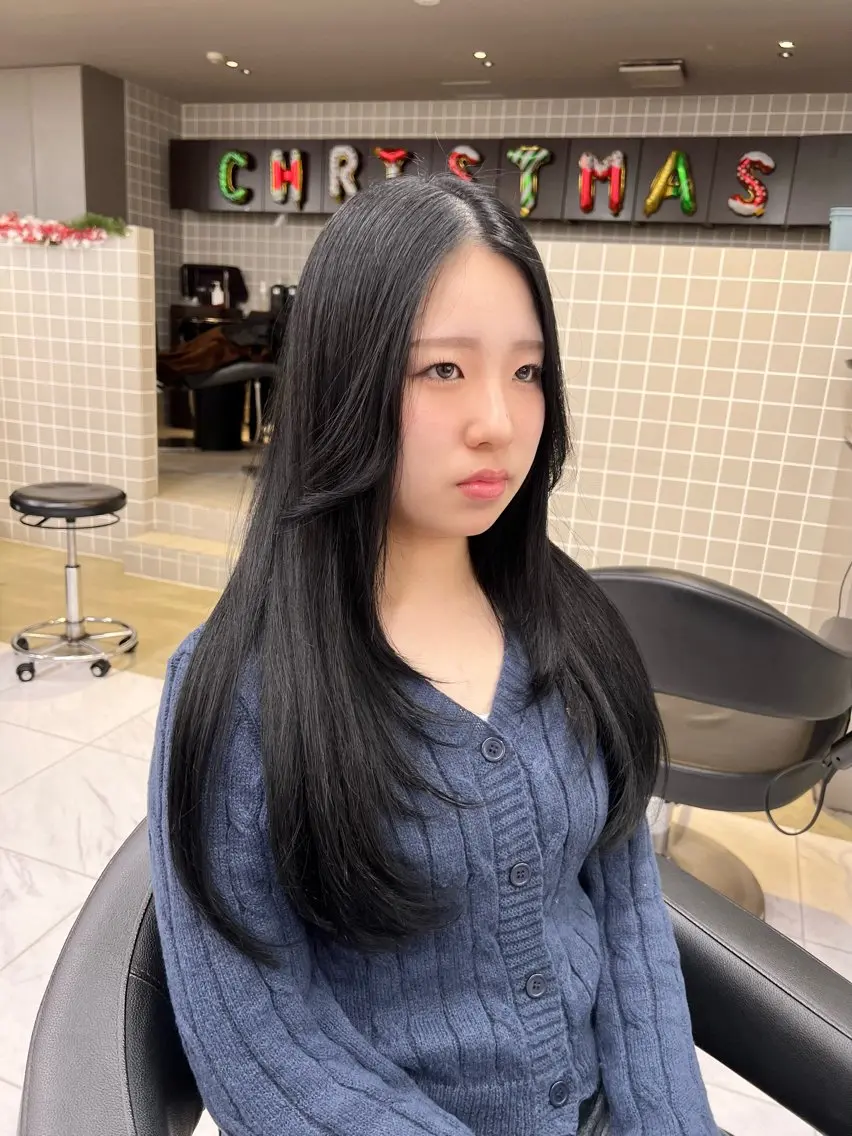 ロング カラー パーマ ヘアアレンジ メンズ キッズ 上品＆韓国風 🥀海心🥀のヘアスタイル