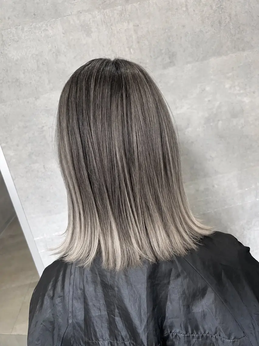 ショート カラー バレイヤージュ ブリーチ ケアブリーチ ダブルカラー ハイライトカラー ヘアカラー 寺嶋 貴大のヘアスタイル