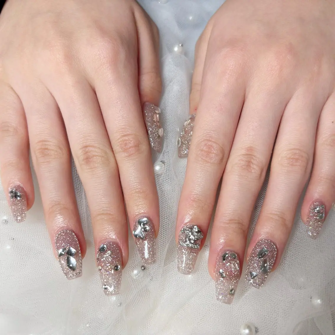 ネイル ハンドネイル H3 Nail Tsuki🦋💙のネイルデザイン