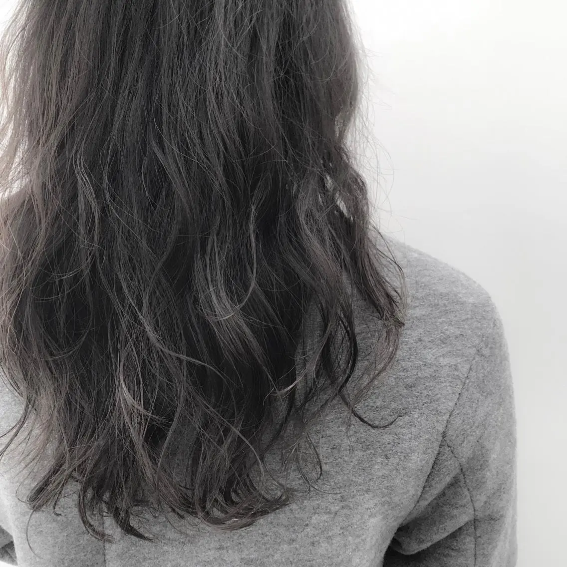 セミロング パーマ セミロングパーマ 髪質改善🌟 TAKERUのヘアスタイル