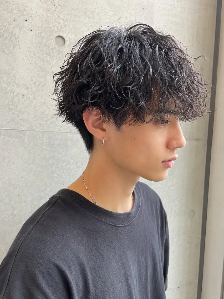 パーマ メンズ カット パーマ _WHITE /藤田唯生のヘアスタイル