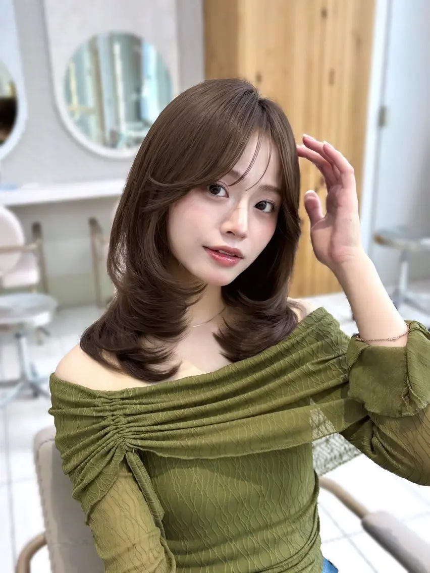 ミディアム カット ヘアカラー トリートメント かなこ/ミディアム レイヤー/ワンカールのヘアスタイル