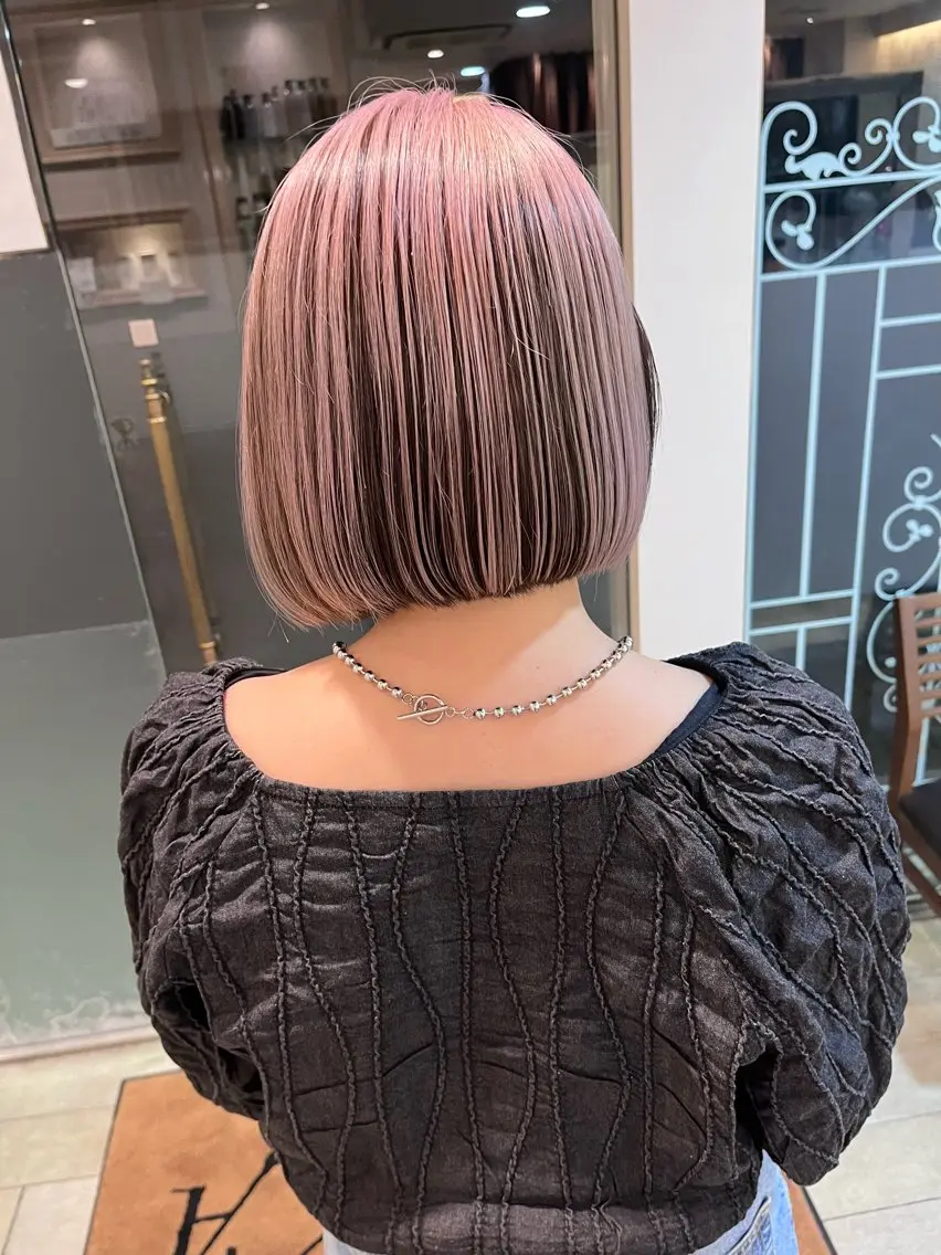 カラー カット rio/ボブ /ブリーチカラー🫧のヘアスタイル